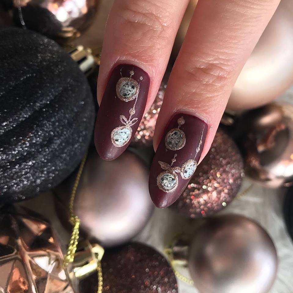 Bauble Glitz nail art by Natasha Barker for Sweet Squared CND Shellac and Lecente