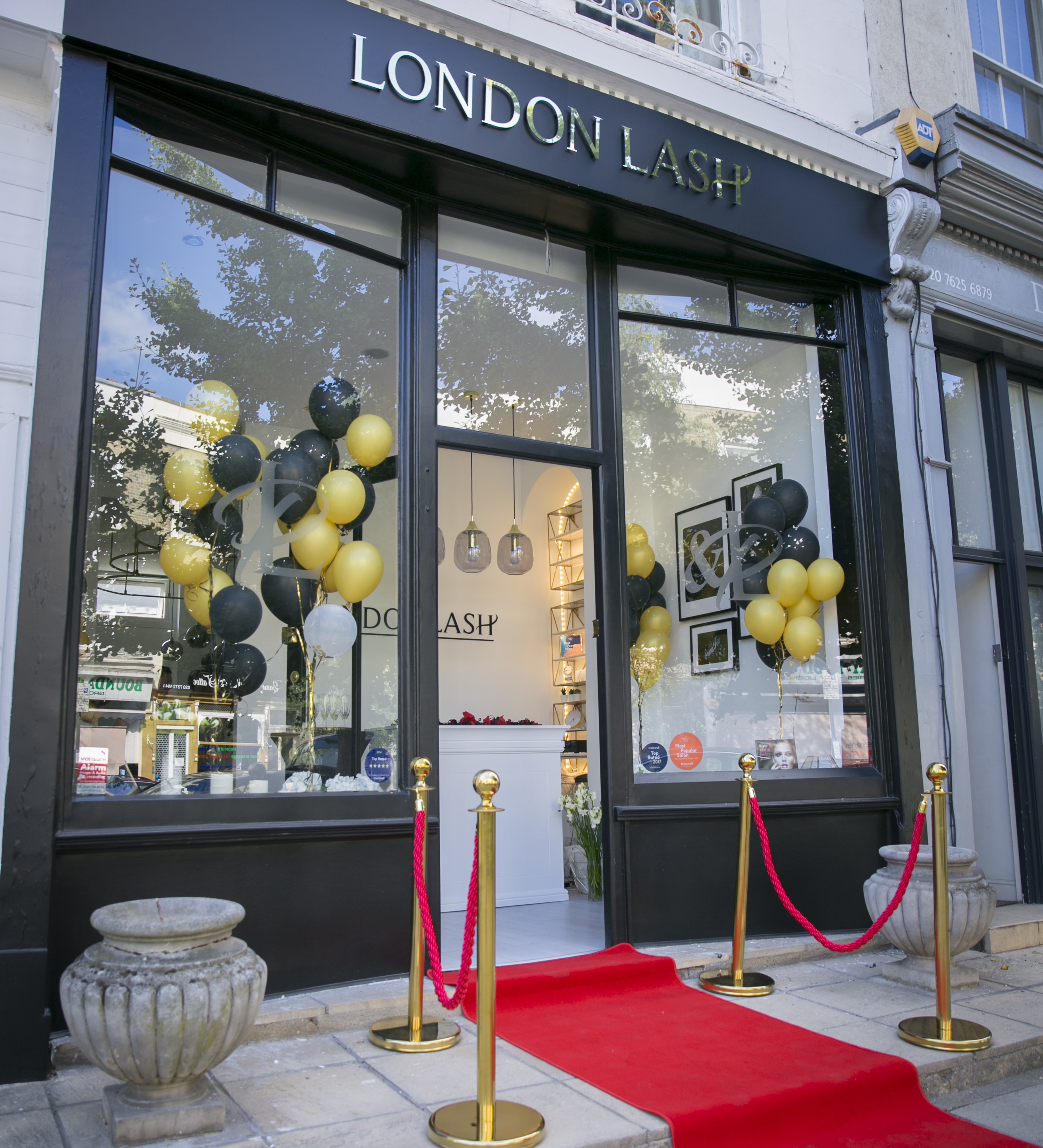 London Lash Pro flagship salon