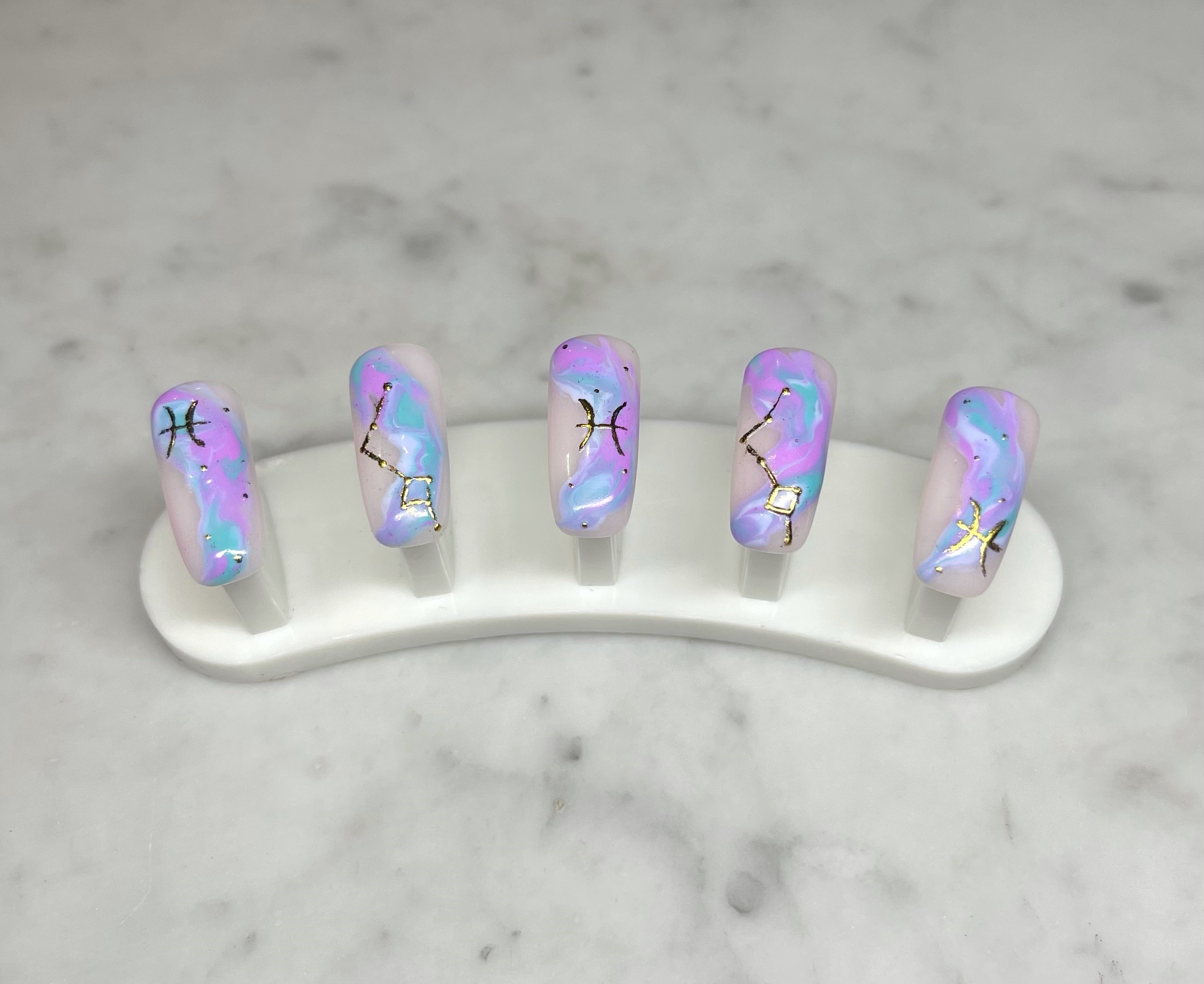 Salon System Gellux Nail Art