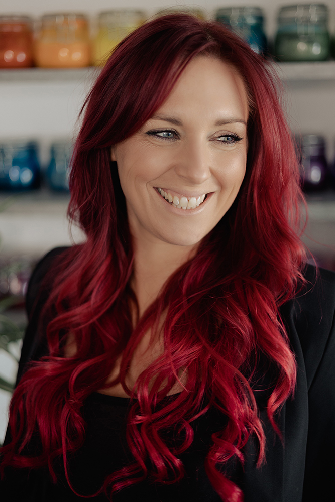 Tina Hollis The Lonely Boss Lady