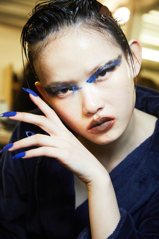 Gareth Pugh AW18, London Fashion Week. Nails by CND™.